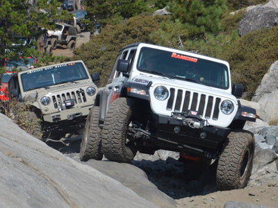 Solving Caster Problems on Lifted Jeep Wranglers & Gladiators